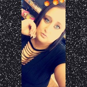 Meet your Posher, Dana